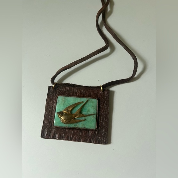 Leather Chrysoprase Gemstone Statement Bird Necklace - Picture 2 of 4